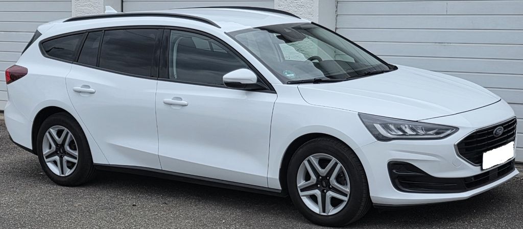 Ford Focus 113.000 km 12.500 &euro; Sindelfingen bei Stuttgart 71067