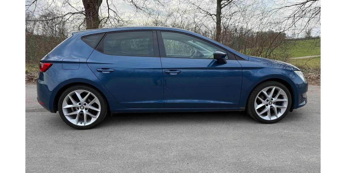 Seat Leon 141.000 km 9.800 &euro; Pfullingen 72793
