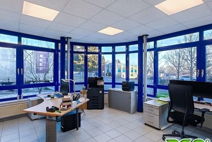 Bürofläche in Pliezhausen mit 4 Einzelbüros und 8 PKW Stellplätzen auch einzeln anmietbar - Gewerbeobjekt Pliezhausen | Angebot:24690928