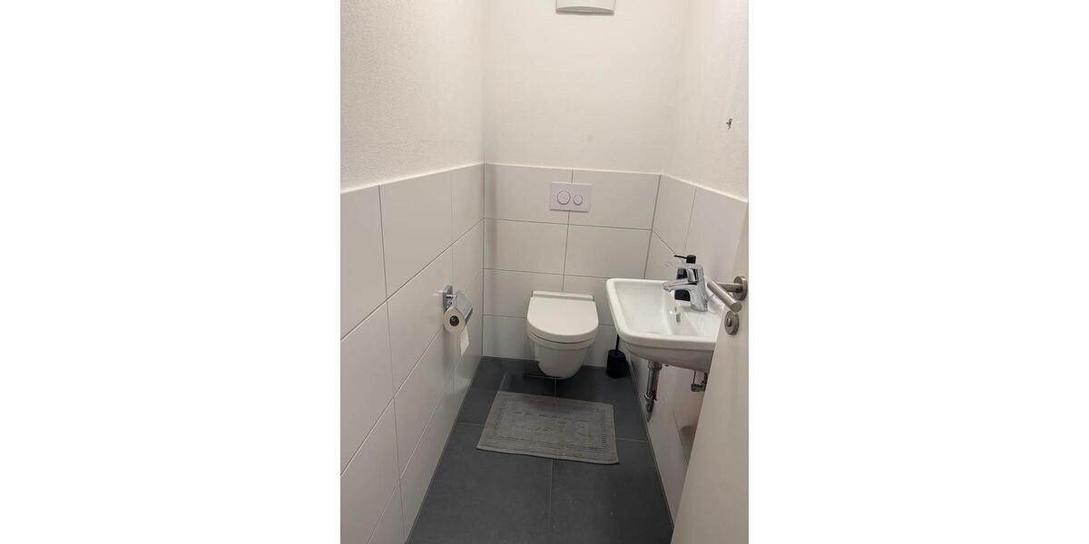 Erdgeschoßwohnung Böblingen Dagersheim - 3 Zimmer, 95 m&sup2;, 1.300&euro; | Angebot:25917328