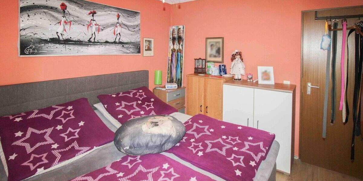 Einfamilienhaus Bad Urach Sirchingen - 4 Zimmer, 295.000&euro; | Angebot:25706489