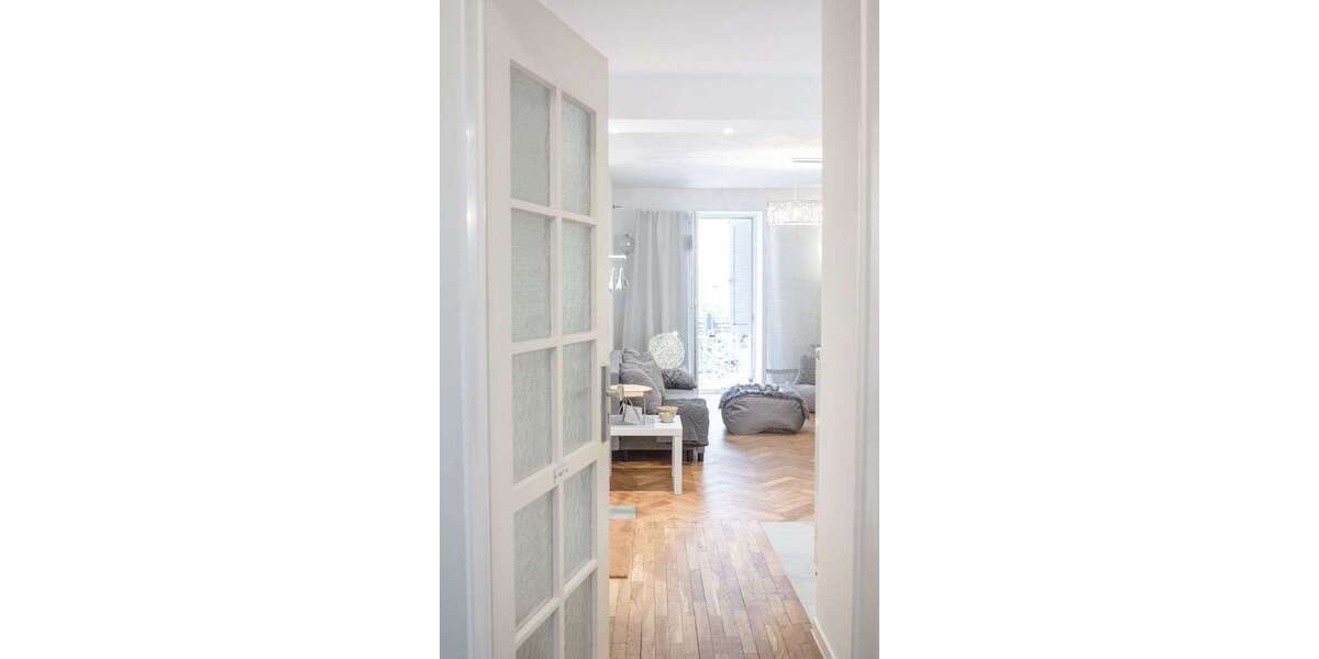 Zimmer Stuttgart Rotebühl - 2 Zimmer, 1.760&euro; | Angebot:25383332