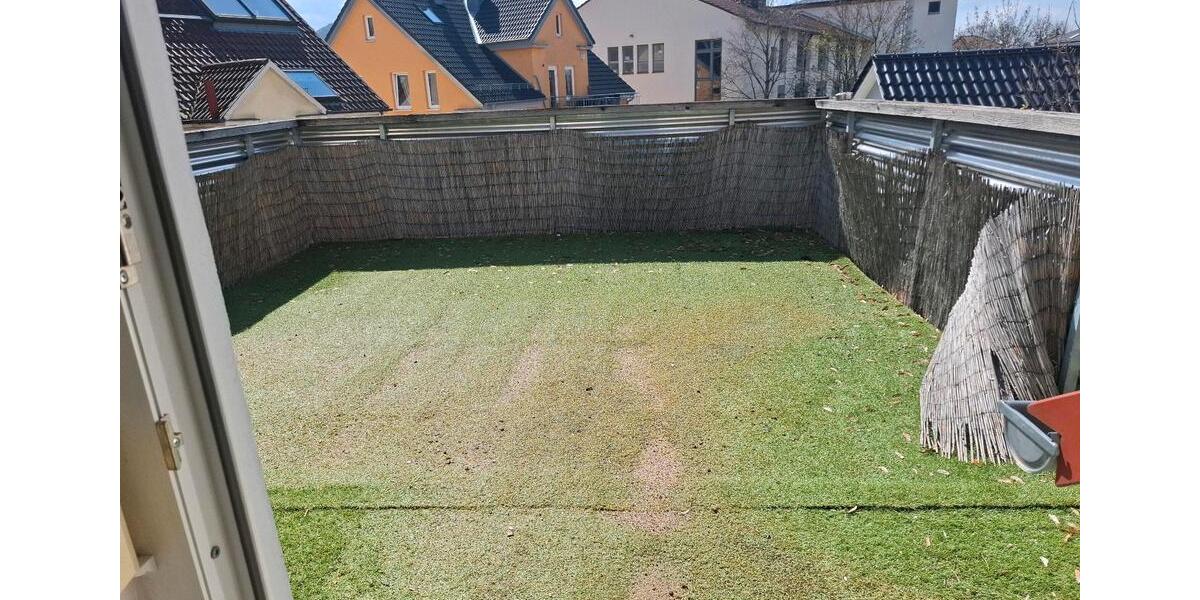 Dachgeschoßwohnung Reutlingen Reutlingen (Kernstadt) - 3.5 Zimmer, 103 m&sup2;, 450.000&euro; | Angebot:25936068