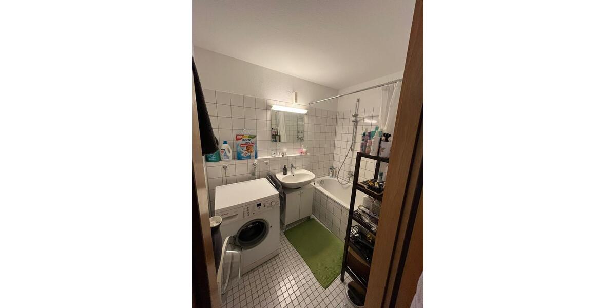 Etagenwohnung Tübingen Lustnau - 1 Zimmer, 12 m&sup2;, 470&euro; | Angebot:26477363