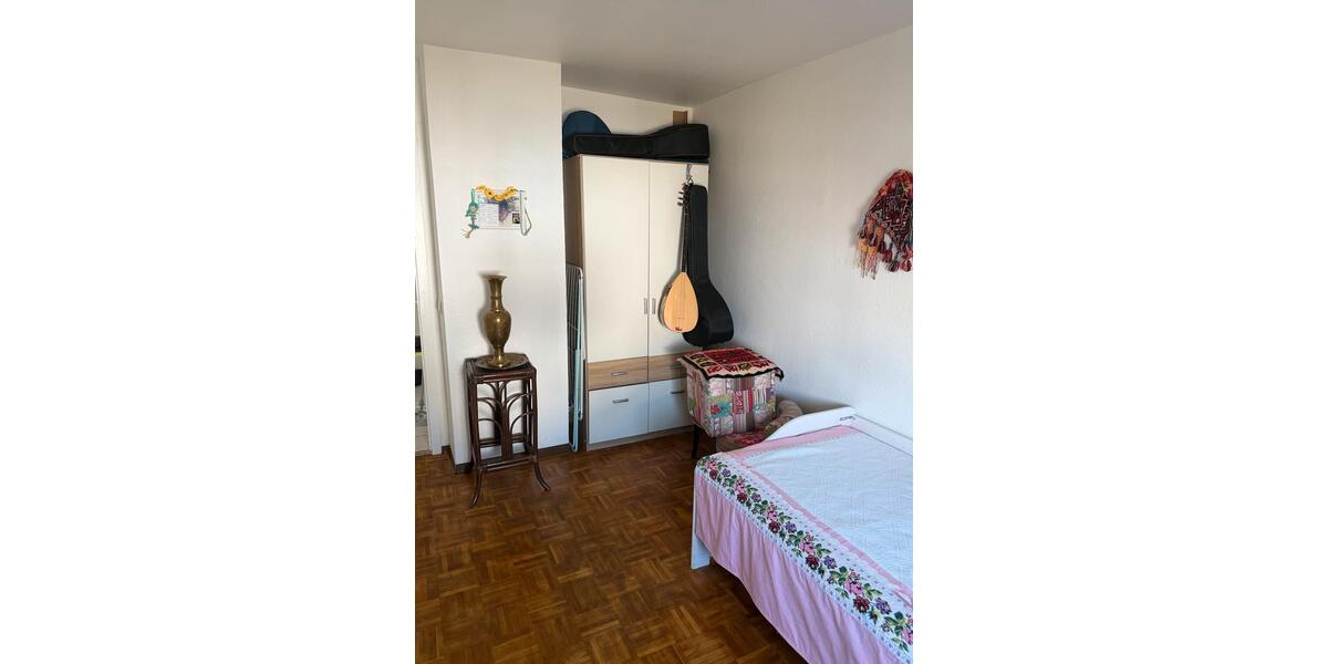 Etagenwohnung Nürtingen - 4 Zimmer, 84 m&sup2;, 360.000&euro; | Angebot:27168908