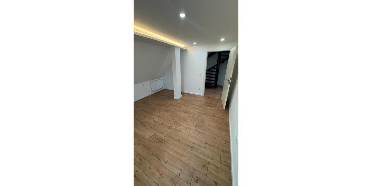 Maisonettenwohnung Leinfelden-Echterdingen Echterdingen - 4 Zimmer, 130 m&sup2;, 1.530&euro; | Angebot:26411663
