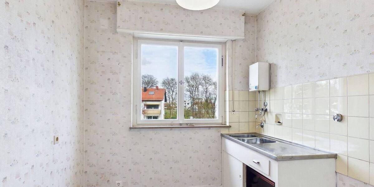 Einfamilienhaus Stuttgart Dürrlewang - 8 Zimmer, 170 m&sup2;, 559.000&euro; | Angebot:26043137