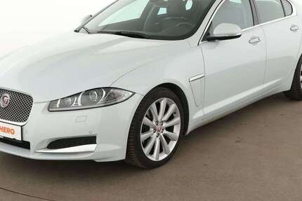 Jaguar XF 58.668 km 17.490 &euro; Stuttgart 70195