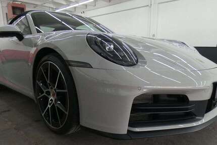 Porsche 911 8.300 km 134.899 &euro; Metzingen 72555
