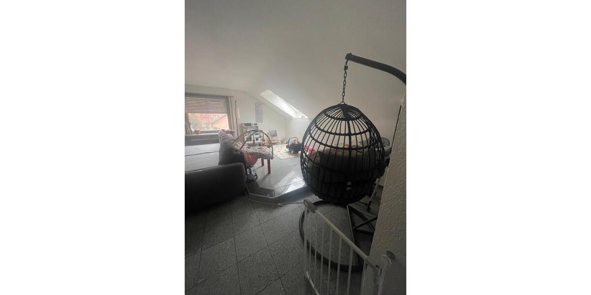 Dachgeschoßwohnung Stuttgart Stuttgart-Süd - 2 Zimmer, 63 m&sup2;, 975&euro; | Angebot:25098826