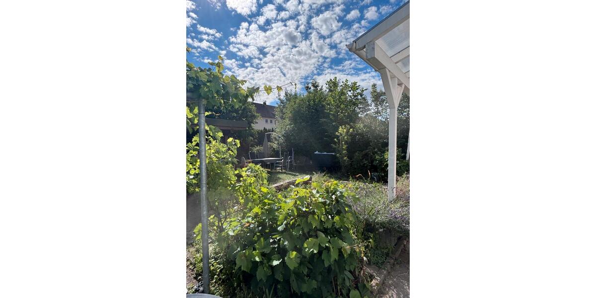 Doppelhaushälfte Herrenberg - 9 Zimmer, 178 m&sup2;, 685.000&euro; | Angebot:27080979