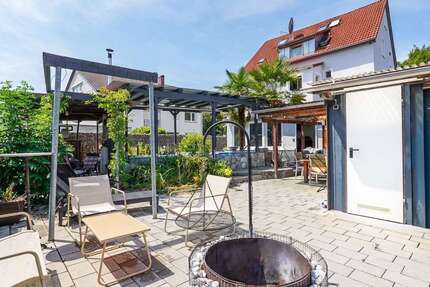 Haus Pfullingen - 14 Zimmer, 274 m&sup2;, 694.900&euro; | Angebot:27163343