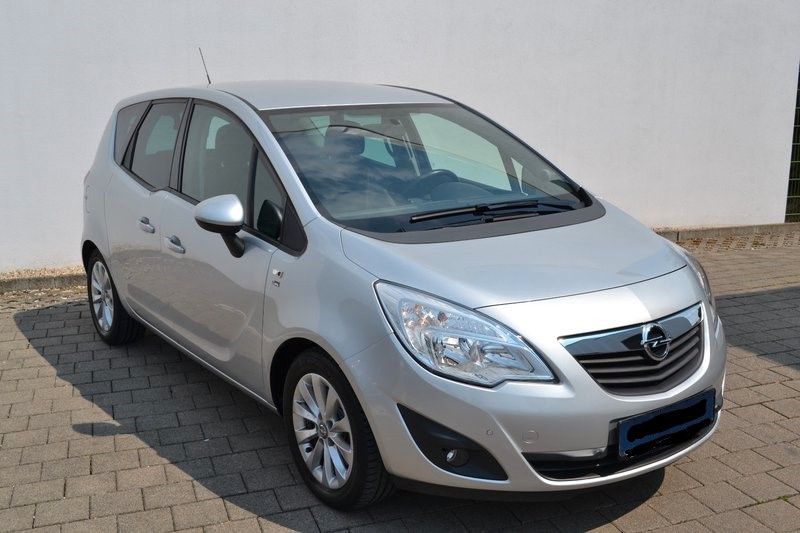 Opel Meriva 150.000 km 4.999 &euro; Böblingen 71032