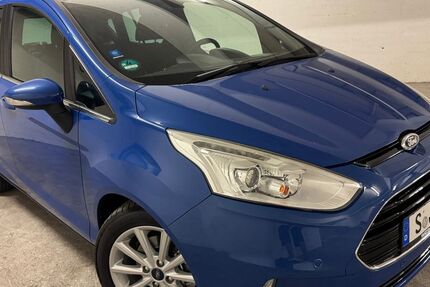 Ford B-Max 22.000 km 8.500 &euro; Stuttgart 70186