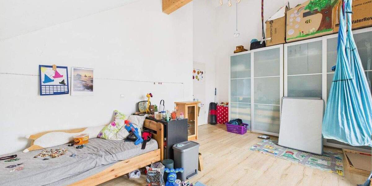 Doppelhaushälfte Ostelsheim - 5 Zimmer, 172 m&sup2;, 697.000&euro; | Angebot:25686346
