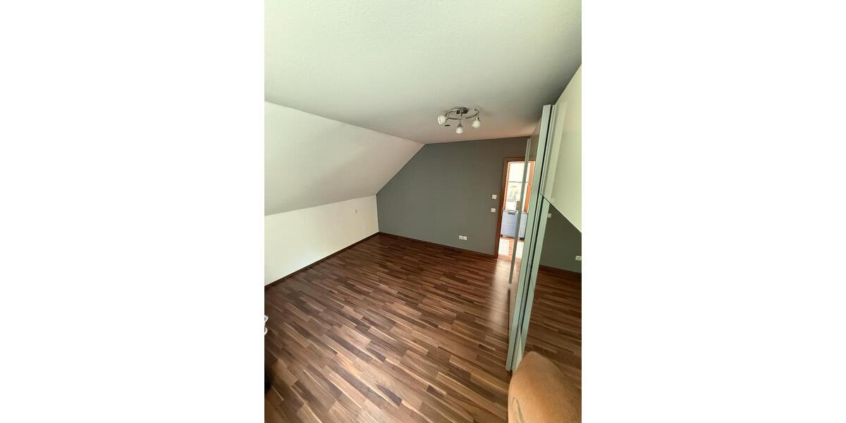 Doppelhaushälfte Reutlingen Sondelfingen - 2 Zimmer, 187 m&sup2;, 849.000&euro; | Angebot:26978129