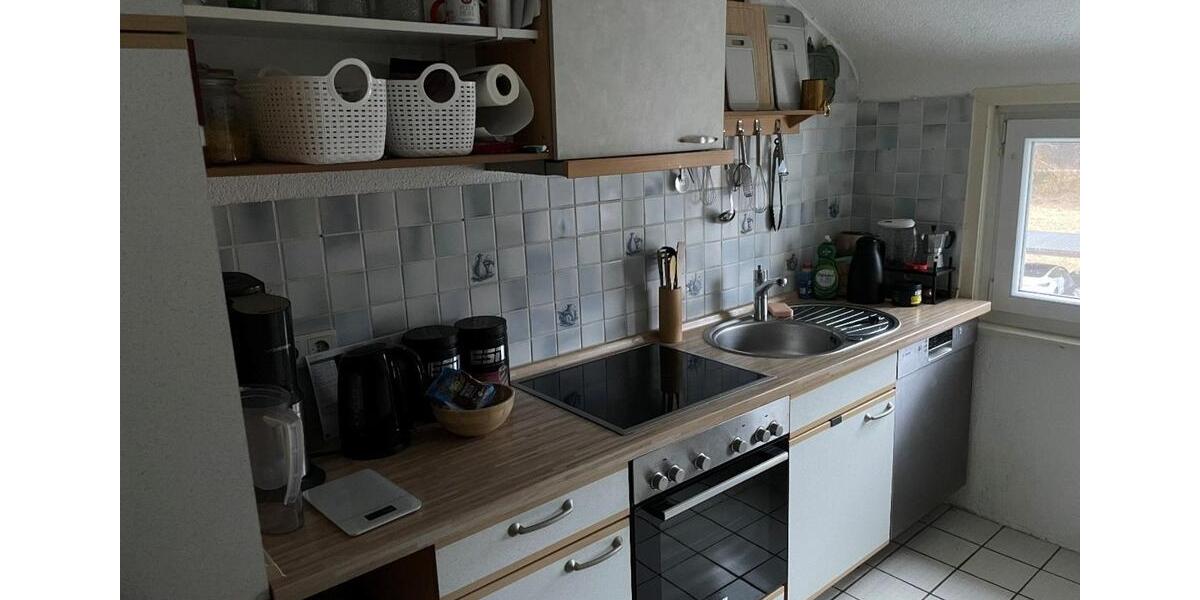 Dachgeschoßwohnung Burladingen - 3 Zimmer, 79 m&sup2;, 580&euro; | Angebot:25404763