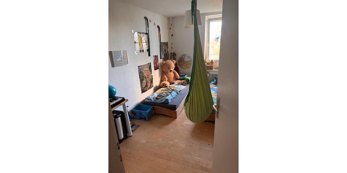 Etagenwohnung Sindelfingen Eichholz - 5 Zimmer, 127 m&sup2;, 380.000&euro; | Angebot:26935239