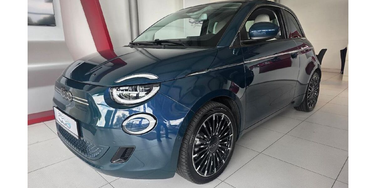 Fiat 500e 7.244 km 24.800 &euro; Böblingen 71034
