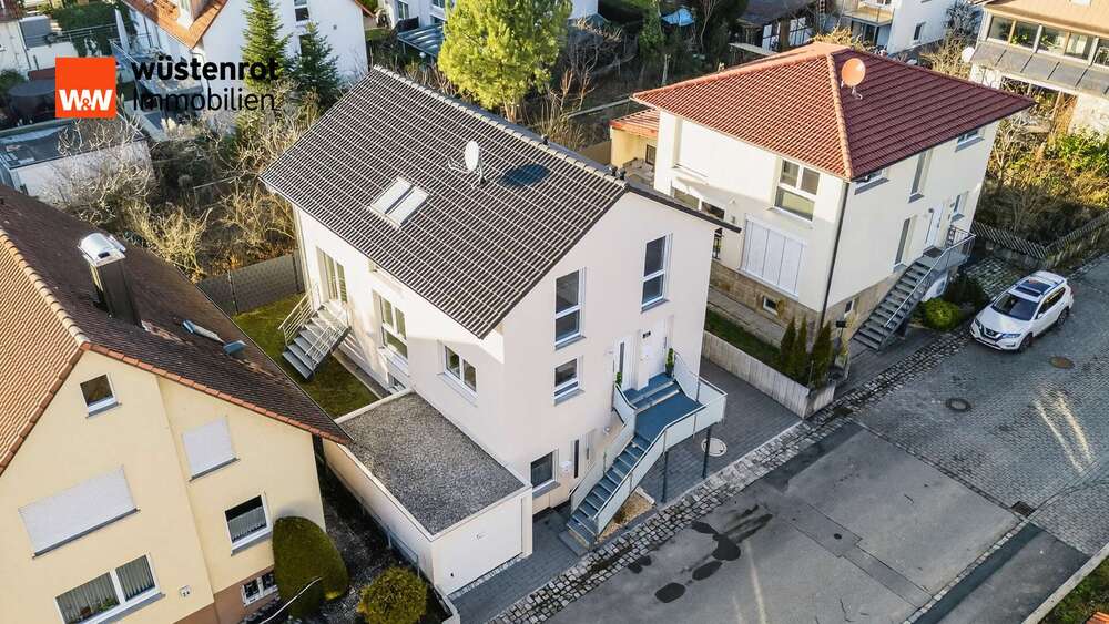 Einfamilienhaus Weil im Schönbuch - 9 Zimmer, 205 m&sup2;, 890.000&euro; | Angebot:24676879