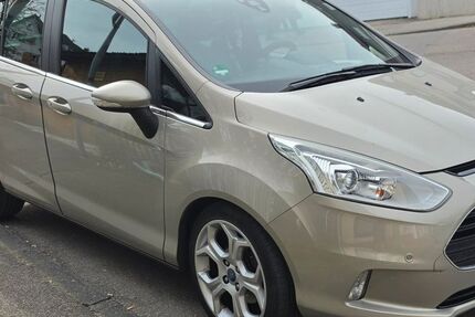 Ford B-Max 73.600 km 6.900 &euro; Stuttgart 70569