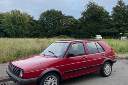 VW Golf 69.800 km 3.650 &euro; Stuttgart 70329