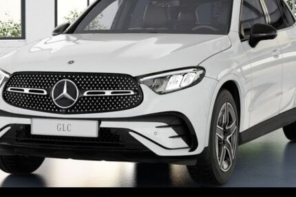 Mercedes-Benz GLC 200 9.900 km 54.990 &euro; Stuttgart 70372