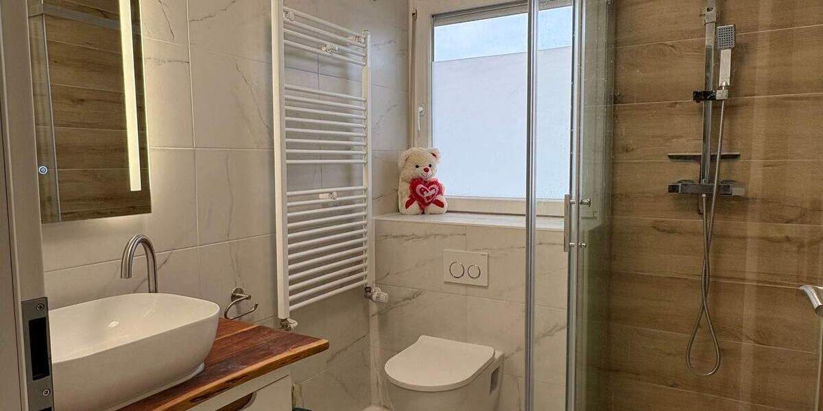 Reihenmittelhaus Reutlingen Burgholz - 4 Zimmer, 85 m&sup2;, 329.000&euro; | Angebot:25748656