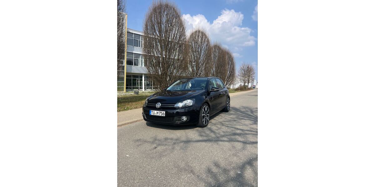 VW Golf 223.000 km 4.950 &euro; ROTTENBURG 72108