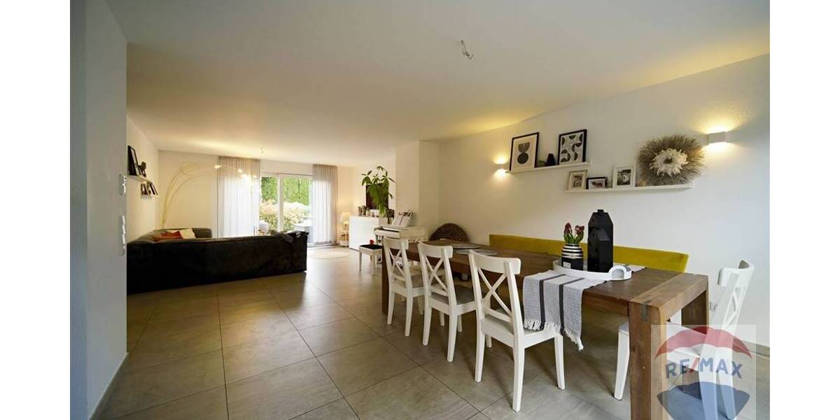 Doppelhaushälfte Altdorf - 7 Zimmer, 194 m&sup2;, 955.000&euro; | Angebot:26616667