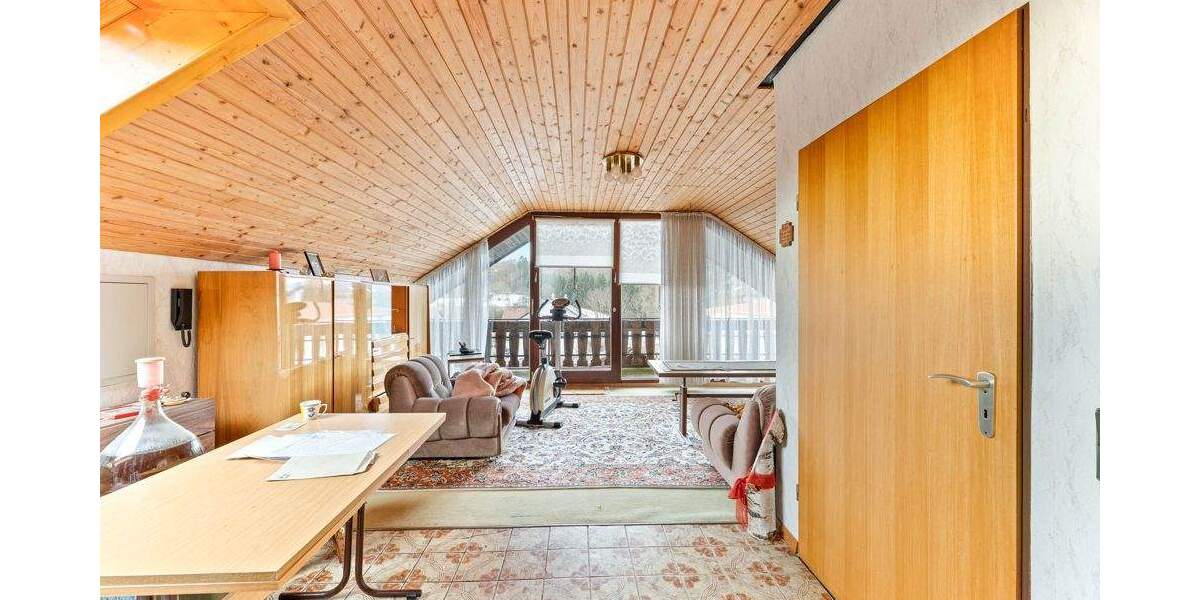 Einfamilienhaus Trochtelfingen Steinhilben - 9 Zimmer, 255 m&sup2;, 445.000&euro; | Angebot:25662554
