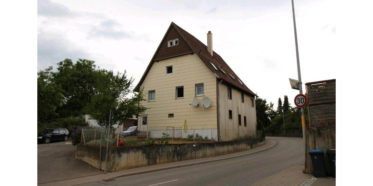 Mehrfamilienhaus, Wohnhaus Mötzingen - 9 Zimmer, 204 m&sup2;, 600.000&euro; | Angebot:24828040