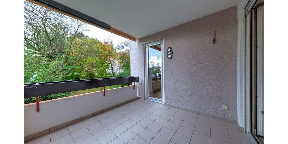 Etagenwohnung Böblingen Dagersheim - 3 Zimmer, 94 m&sup2;, 325.000&euro; | Angebot:25694992