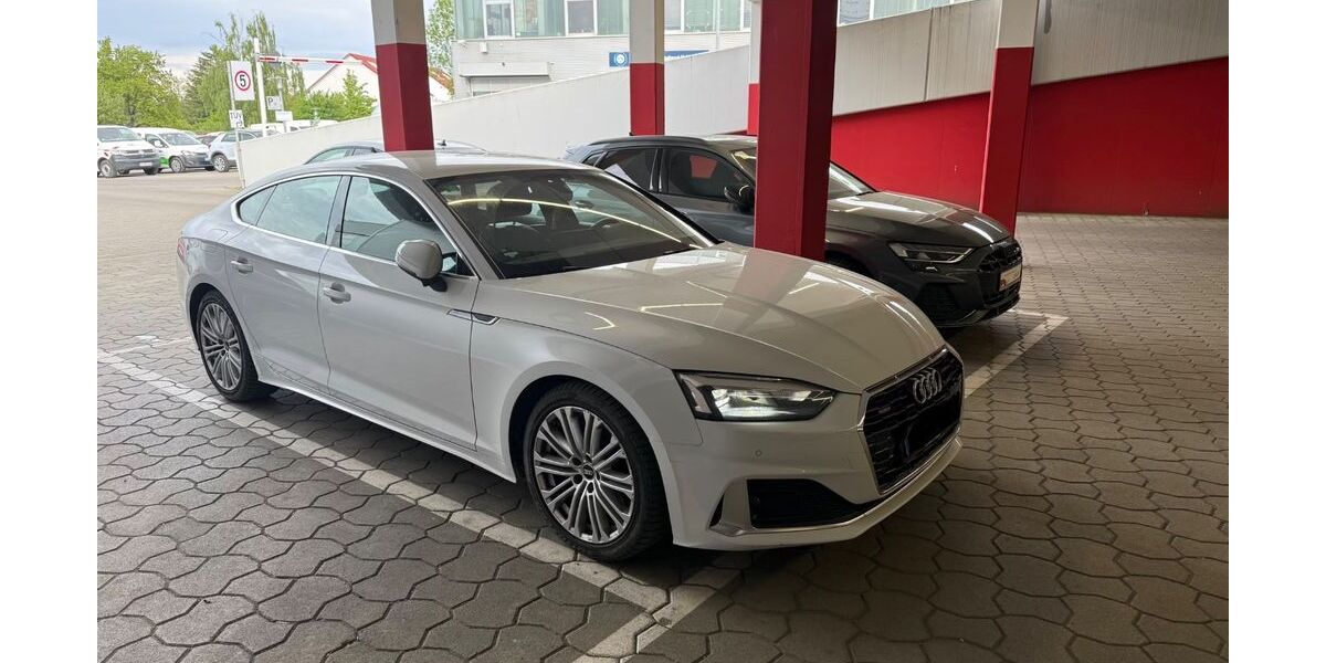 Audi A5 105.000 km 29.500 &euro; Stuttgart 70435