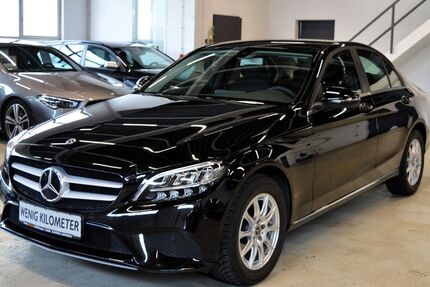 Mercedes-Benz C 180 52.018 km 22.300 &euro; Böblingen 71034