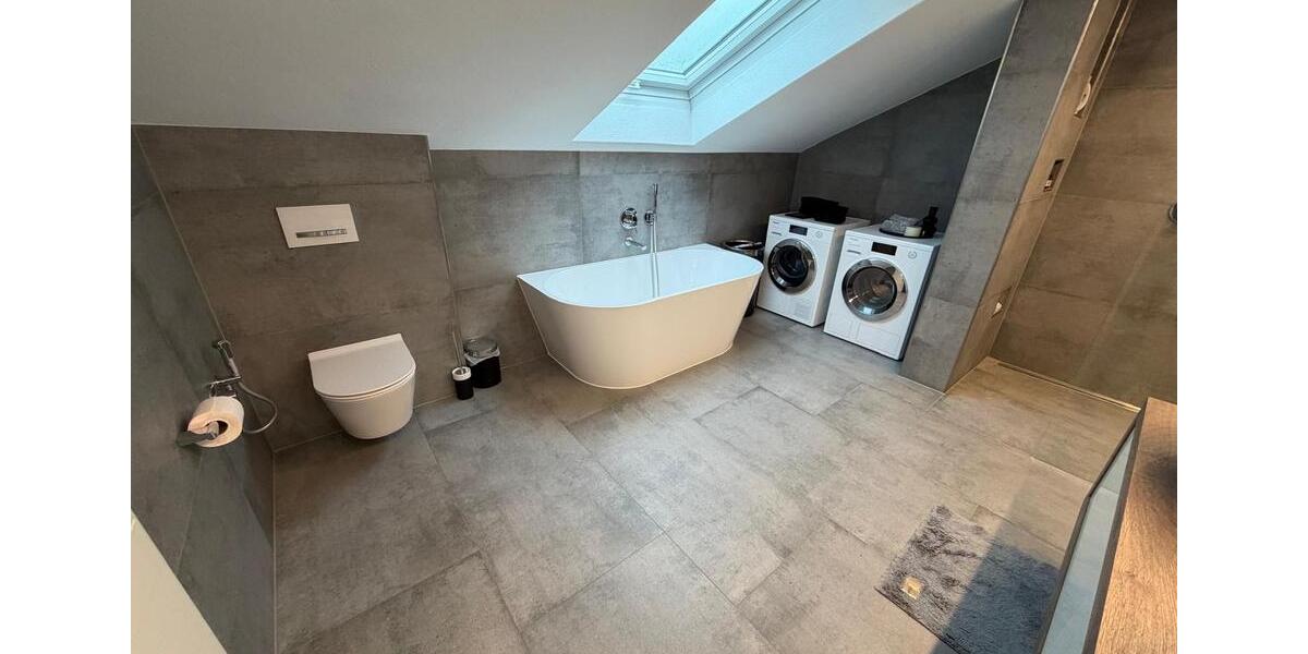 Dachgeschoßwohnung Horb am Neckar - 3.5 Zimmer, 107 m&sup2;, 1.450&euro; | Angebot:25900850