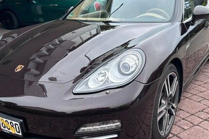 Porsche Panamera 75.500 km 27.990 &euro; Aichtal 72631