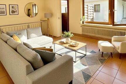 Wohnung Metzingen - 4 Zimmer, 106 m&sup2;, 1.180&euro; | Angebot:26477082