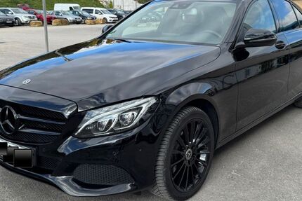 Mercedes-Benz C 200 149.500 km 18.600 &euro; Stuttgart 70191