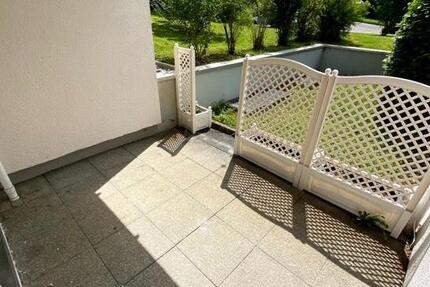 Wohnung Sindelfingen - 2.5 Zimmer, 69 m&sup2;, 325.000&euro; | Angebot:25405613