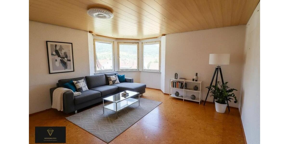 Dachgeschoßwohnung Lichtenstein - 4 Zimmer, 112 m&sup2;, 115.000&euro; | Angebot:26757850