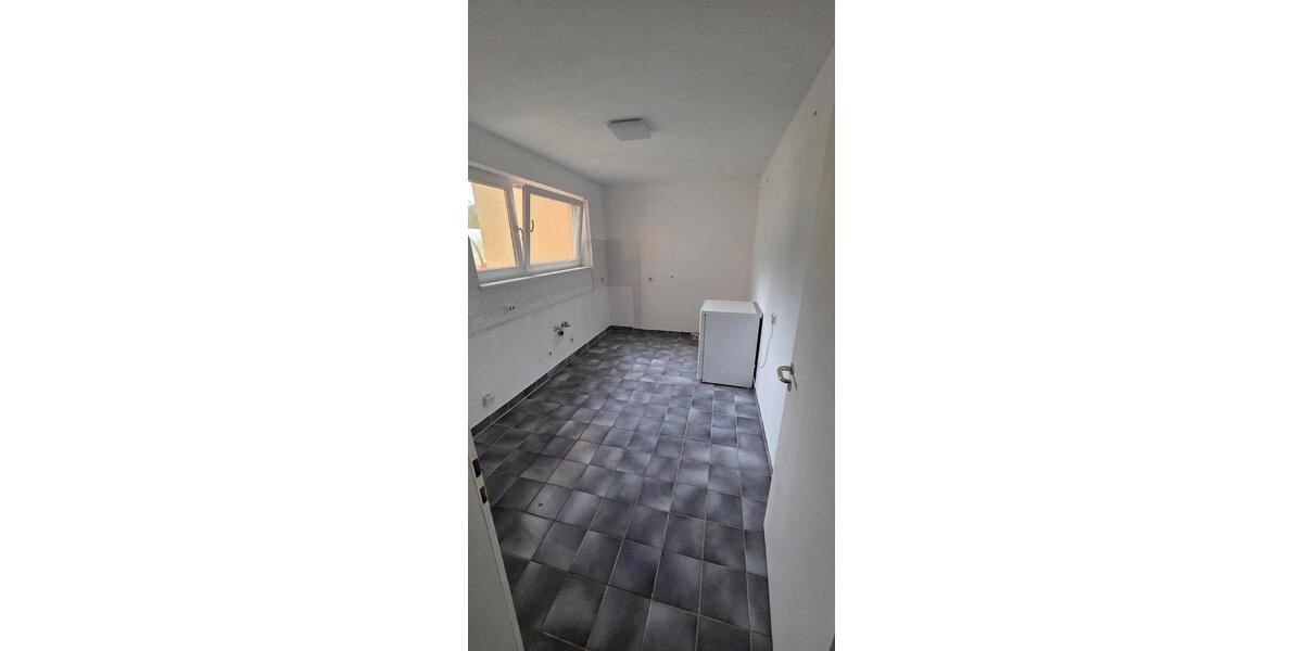 Hochparterre Gomaringen - 3 Zimmer, 76 m&sup2;, 200.000&euro; | Angebot:27154341