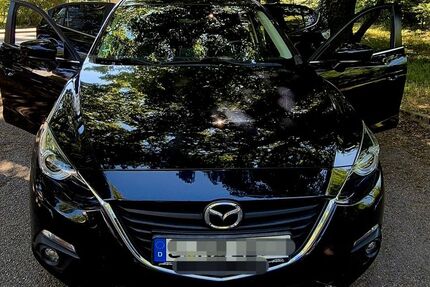Mazda 3 60.600 km 12.500 &euro; Stuttgart 70327