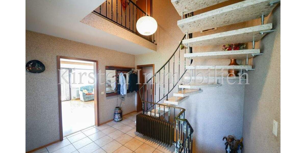 Einfamilienhaus Rangendingen - 6 Zimmer, 410.000&euro; | Angebot:25696019