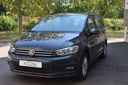 VW Touran 104.000 km 20.450 &euro; Stuttgart 70499