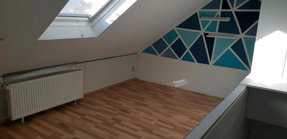Etagenwohnung Reutlingen Orschel-Hagen - 2.5 Zimmer, 69 m&sup2;, 820&euro; | Angebot:26464772