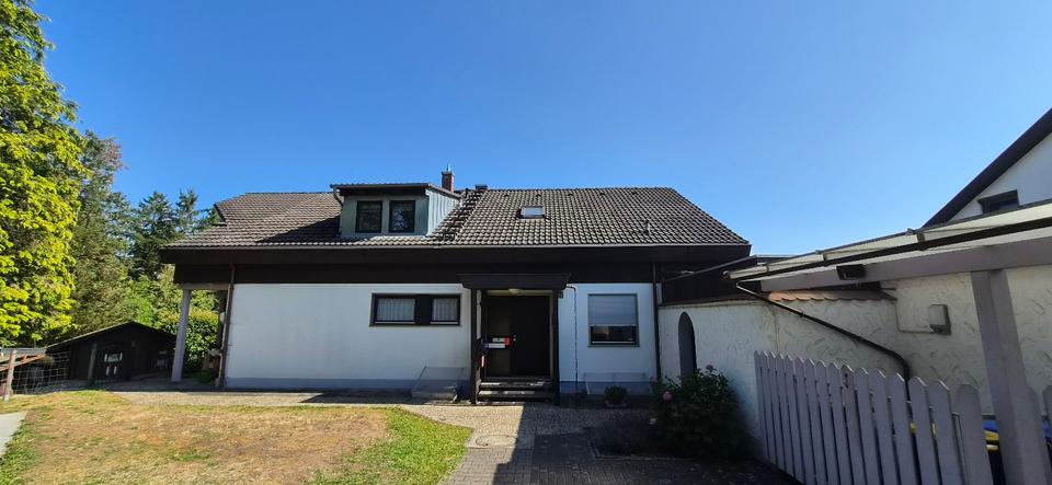 Dachgeschoßwohnung Aichtal - 3.5 Zimmer, 91 m&sup2;, 295.000&euro; | Angebot:27155079