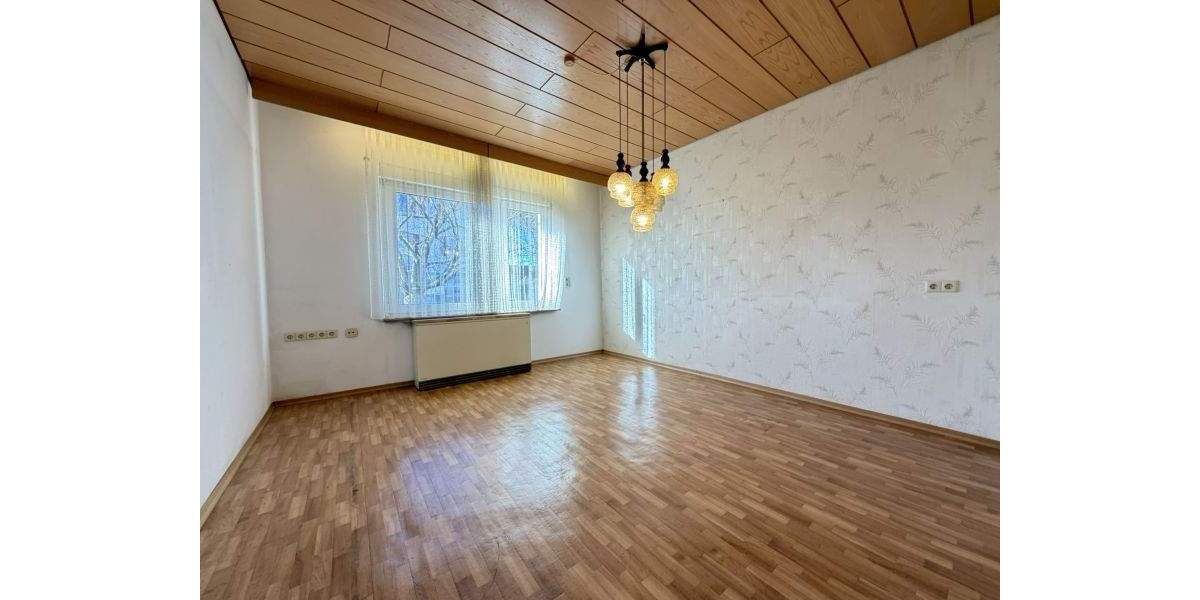 Doppelhaushälfte Metzingen - 5 Zimmer, 94 m&sup2;, 330.000&euro; | Angebot:25671341