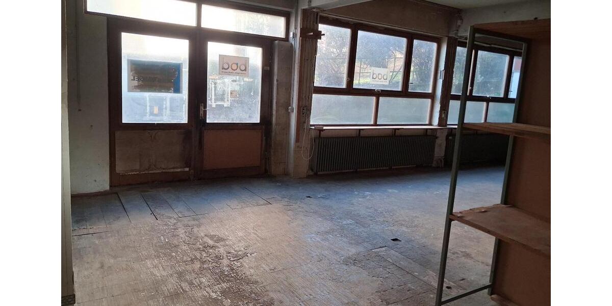 Gewerbeobjekt Reutlingen - 1.350&euro; | Angebot:25811409