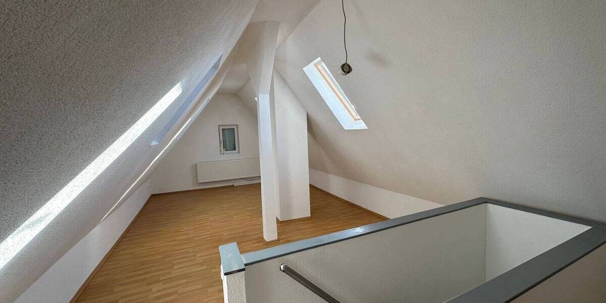 Mehrfamilienhaus, Wohnhaus Jettingen Oberjettingen - 9 Zimmer, 125 m&sup2;, 395.000&euro; | Angebot:25685578